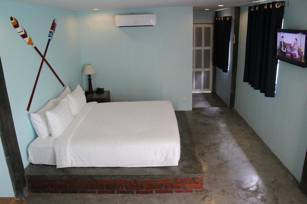 Ocean Front Campgrounds Ngwesaung Esterno foto